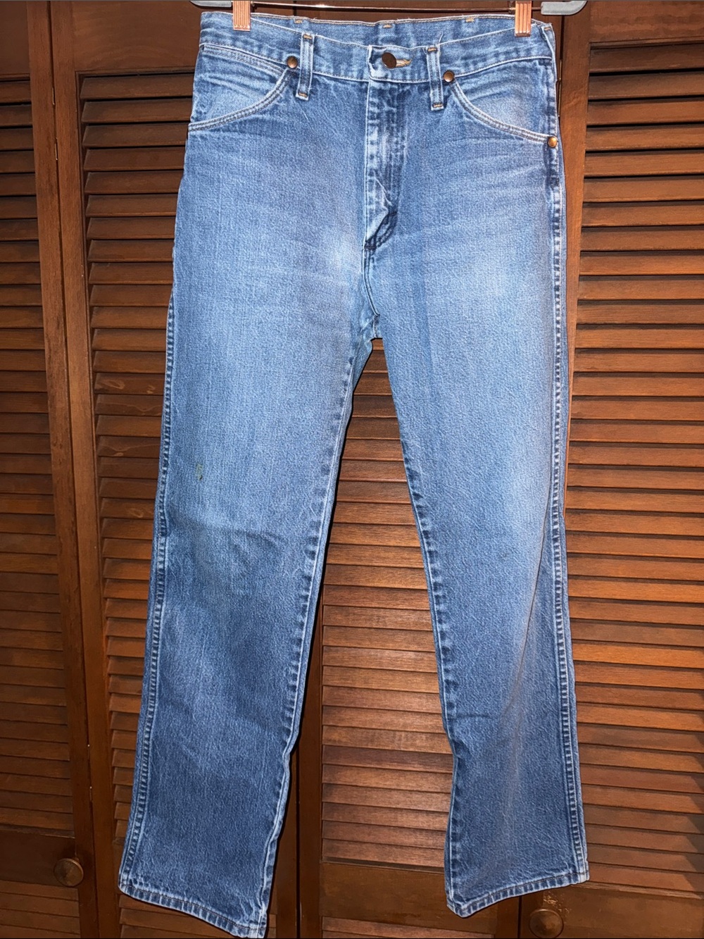 Wrangler Men's Straight Leg Blue Denim Jeans
